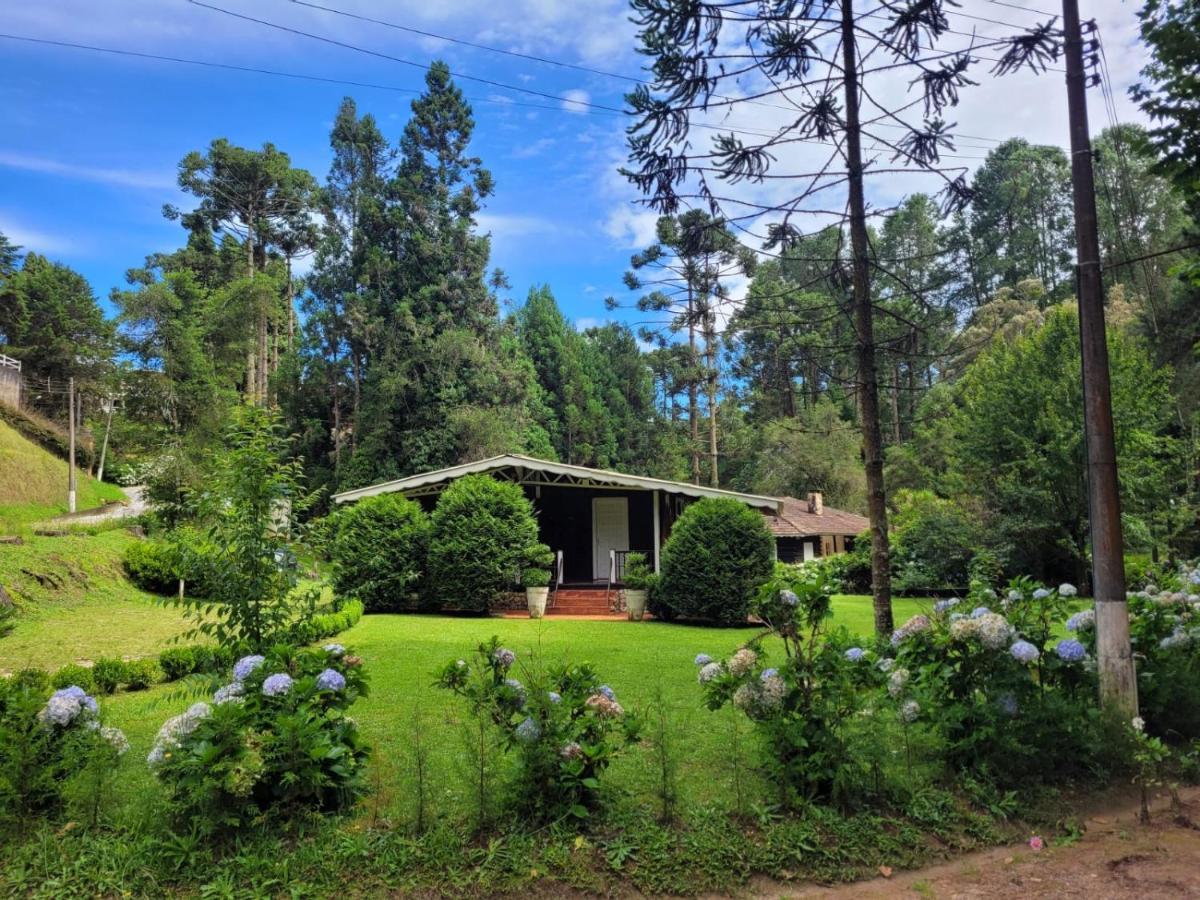 Casa Em Condomínio Campos do Jordão Exterior foto